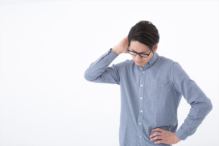 困る男性